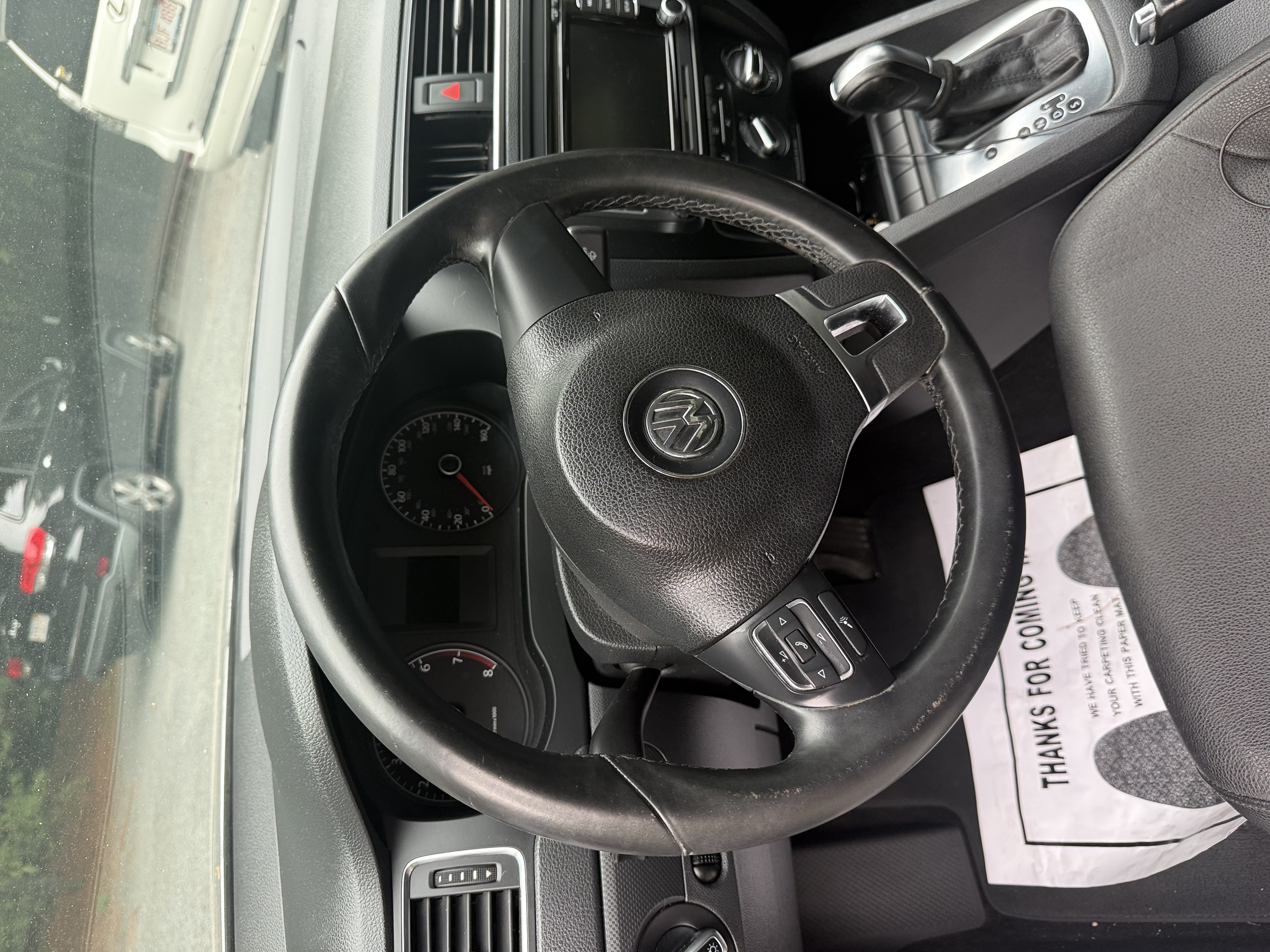 Used 2011 Volkswagen Jetta SE FWD image 12
