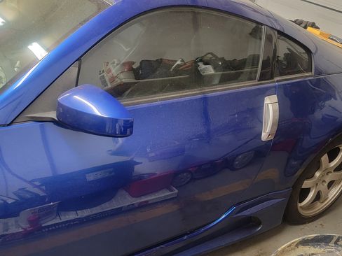 Used 2004 Nissan 350Z Touring w/ Aerodynamics Pkg image 4