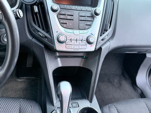 Used 2012 Chevrolet Equinox LT AWD/4WD image 9