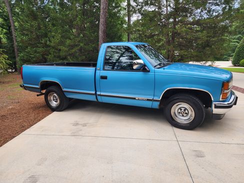 Used 1993 Chevrolet Silverado 1500 2WD Regular Cab image 4