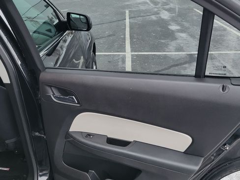 Used 2013 Chevrolet Equinox LT w/ Driver Convenience Package image 13