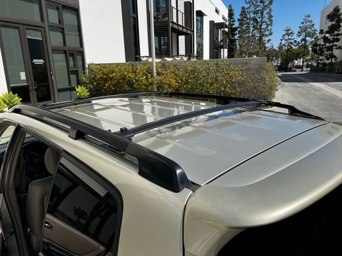 Used 2003 Toyota Highlander Limited image 5