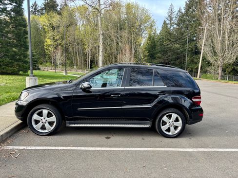 Used 2011 Mercedes-Benz ML 350 4MATIC image 1