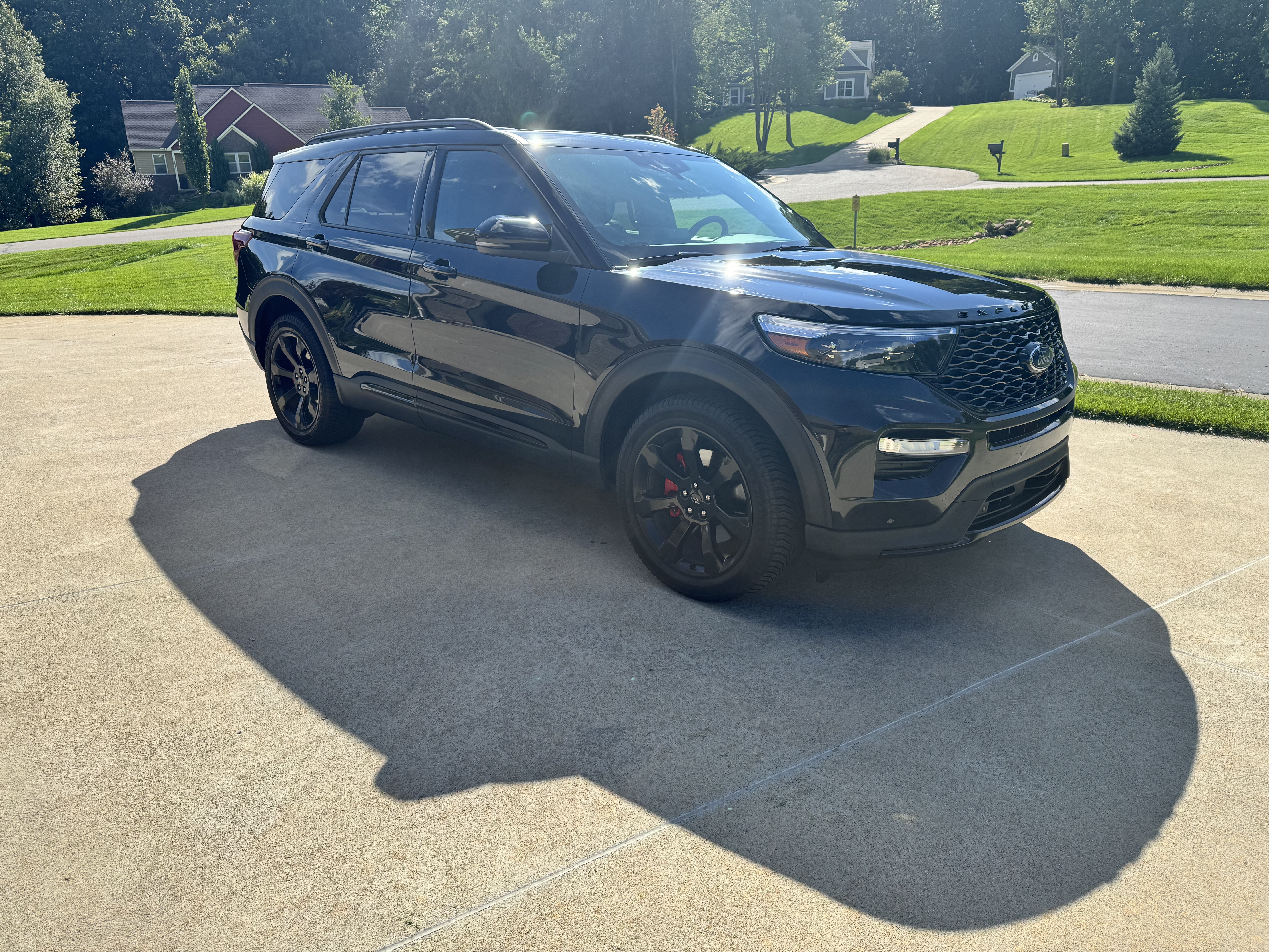 Used 2023 Ford Explorer ST w/ Equipment Group 401A AWD/4WD image 5