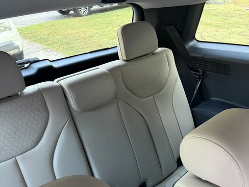 Used 2021 Hyundai Palisade SEL w/ Cargo Package FWD image 16