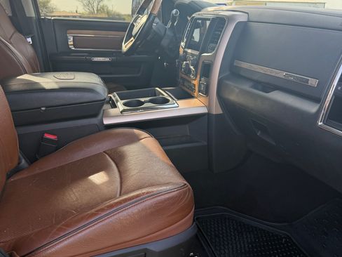 Used 2014 RAM 3500 Laramie Longhorn image 13