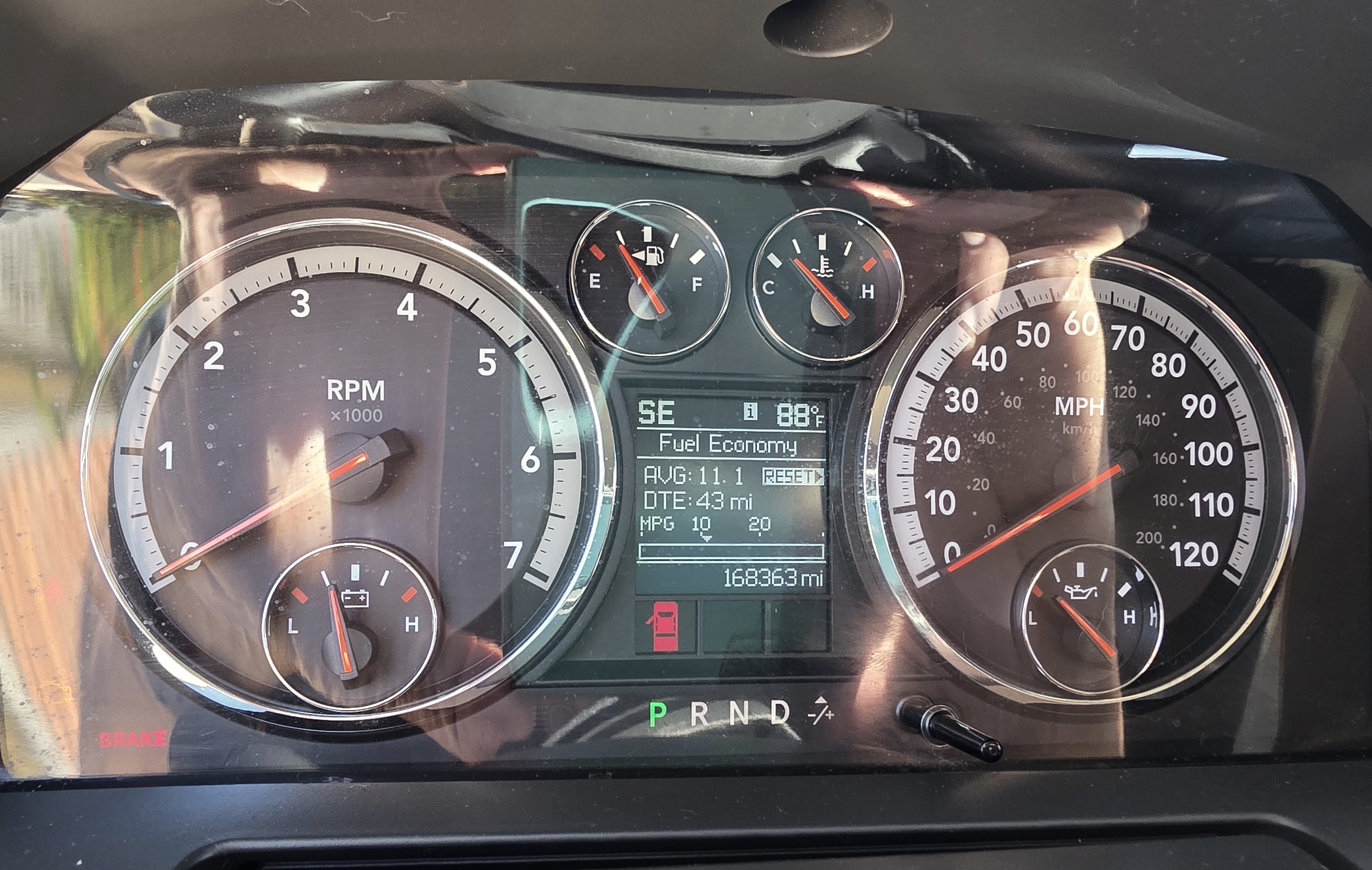 Used 2011 RAM 1500 Laramie RWD image 12
