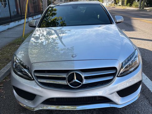 Used 2015 Mercedes-Benz C 300 4MATIC Sedan image 5