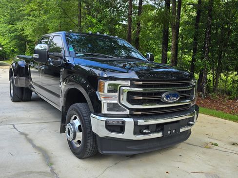 Used 2022 Ford F350 King Ranch w/ King Ranch Ultimate Package image 4