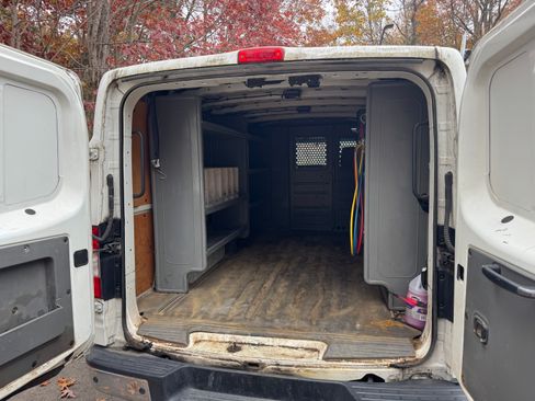 Used 2013 Nissan NV 2500 SV image 10