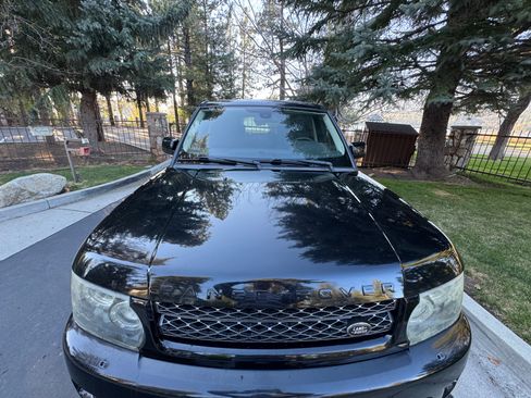 Used 2012 Land Rover Range Rover Sport HSE image 11