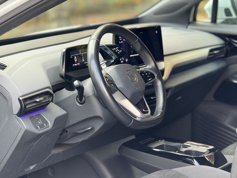 Used 2022 Volkswagen ID.4 Pro image 14