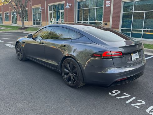 Used 2022 Tesla Model S Standard Range image 15