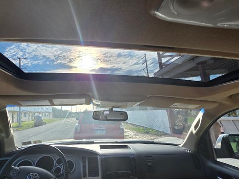 Used 2007 Toyota Tundra Limited image 21