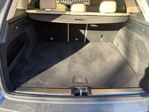 Used 2018 Mercedes-Benz GLC 300 image 11