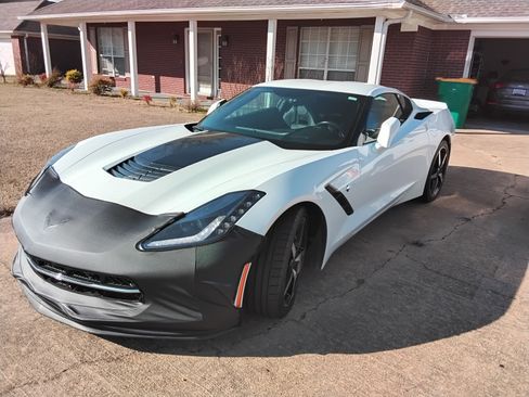Used 2014 Chevrolet Corvette Stingray Coupe w/ 2LT Preferred Equipment Group image 26