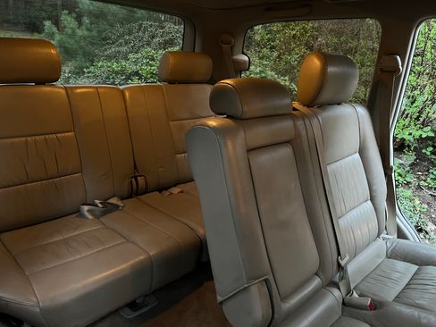 Used 2000 Toyota Land Cruiser AWD/4WD image 9