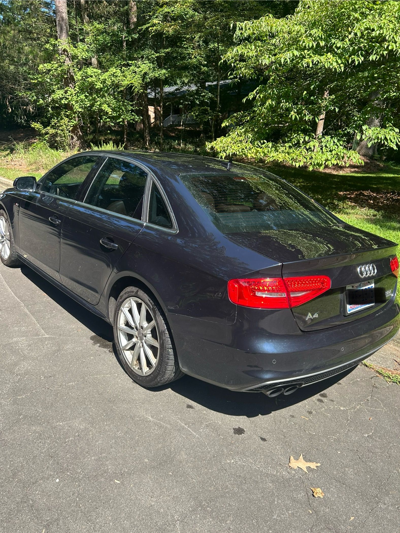 Used 2015 Audi A4 2.0T Premium Plus w/ Technology Package AWD/4WD image 8