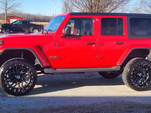 Used 2021 Jeep Wrangler Unlimited Sport image 1