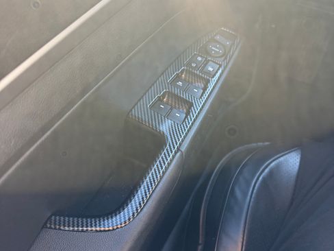 Used 2018 Hyundai Elantra Limited image 13