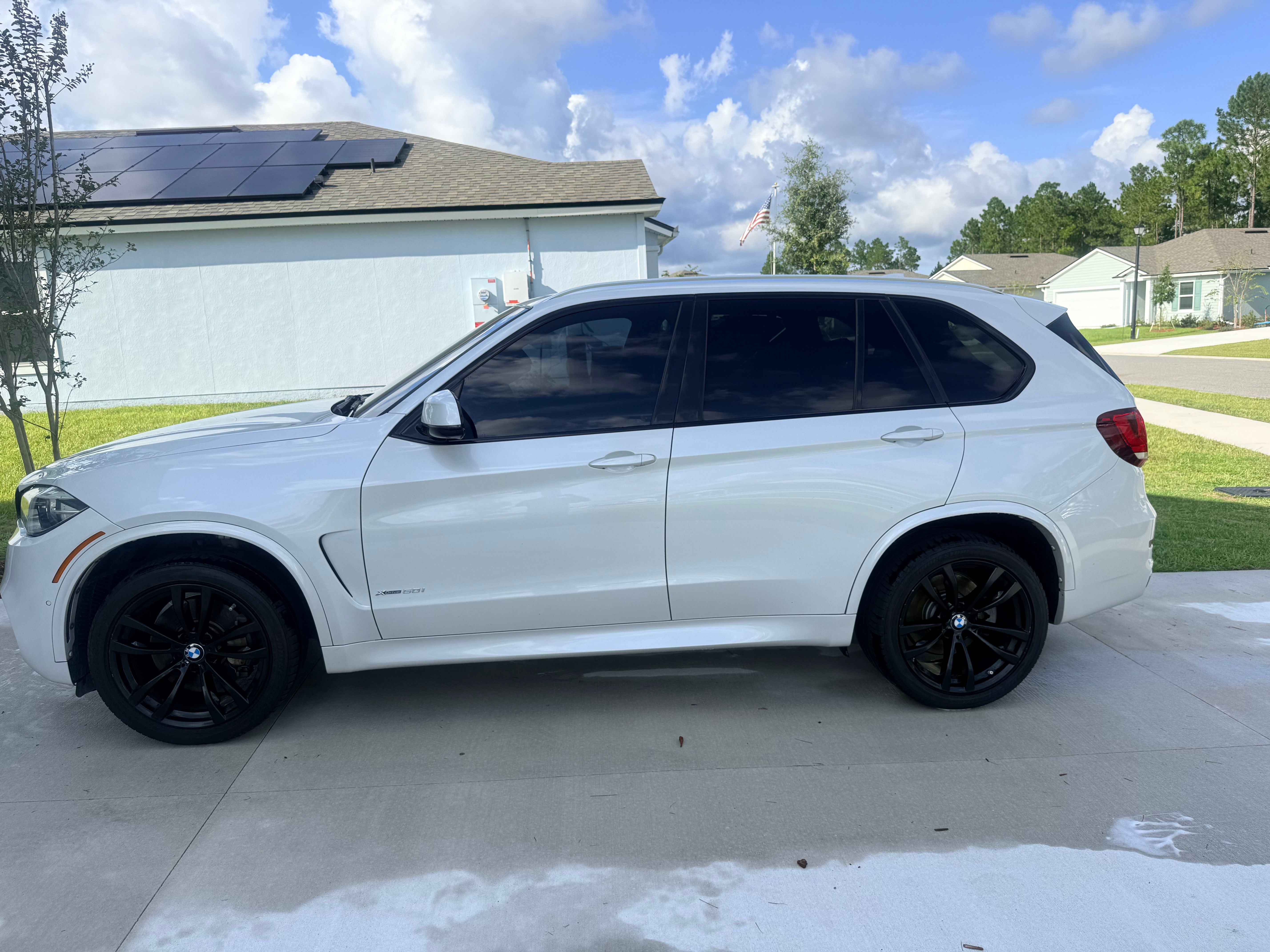 Used 2018 BMW X5 xDrive50i AWD/4WD image 1