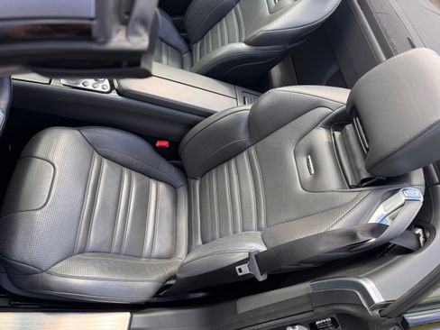 Used 2018 Mercedes-Benz SL 63 AMG image 11