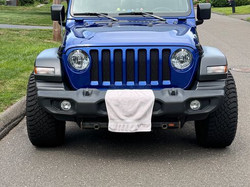 Used 2019 Jeep Wrangler Unlimited Sport AWD/4WD image 11