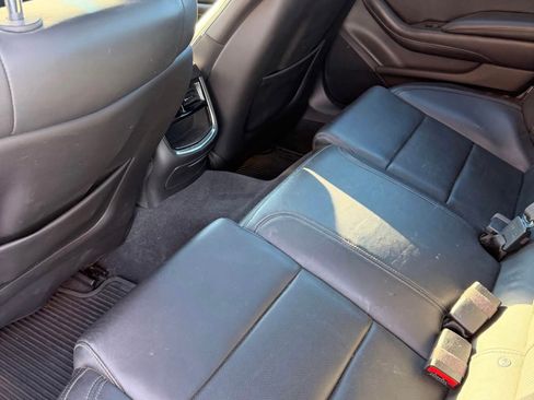 Used 2014 Cadillac CTS Luxury image 9