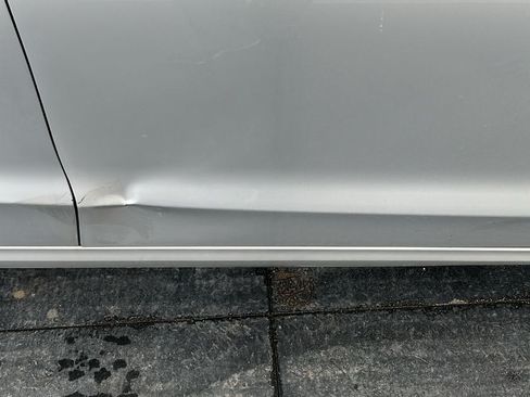 Used 2017 Ford Fusion SE w/ Fusion SE Technology Package image 8