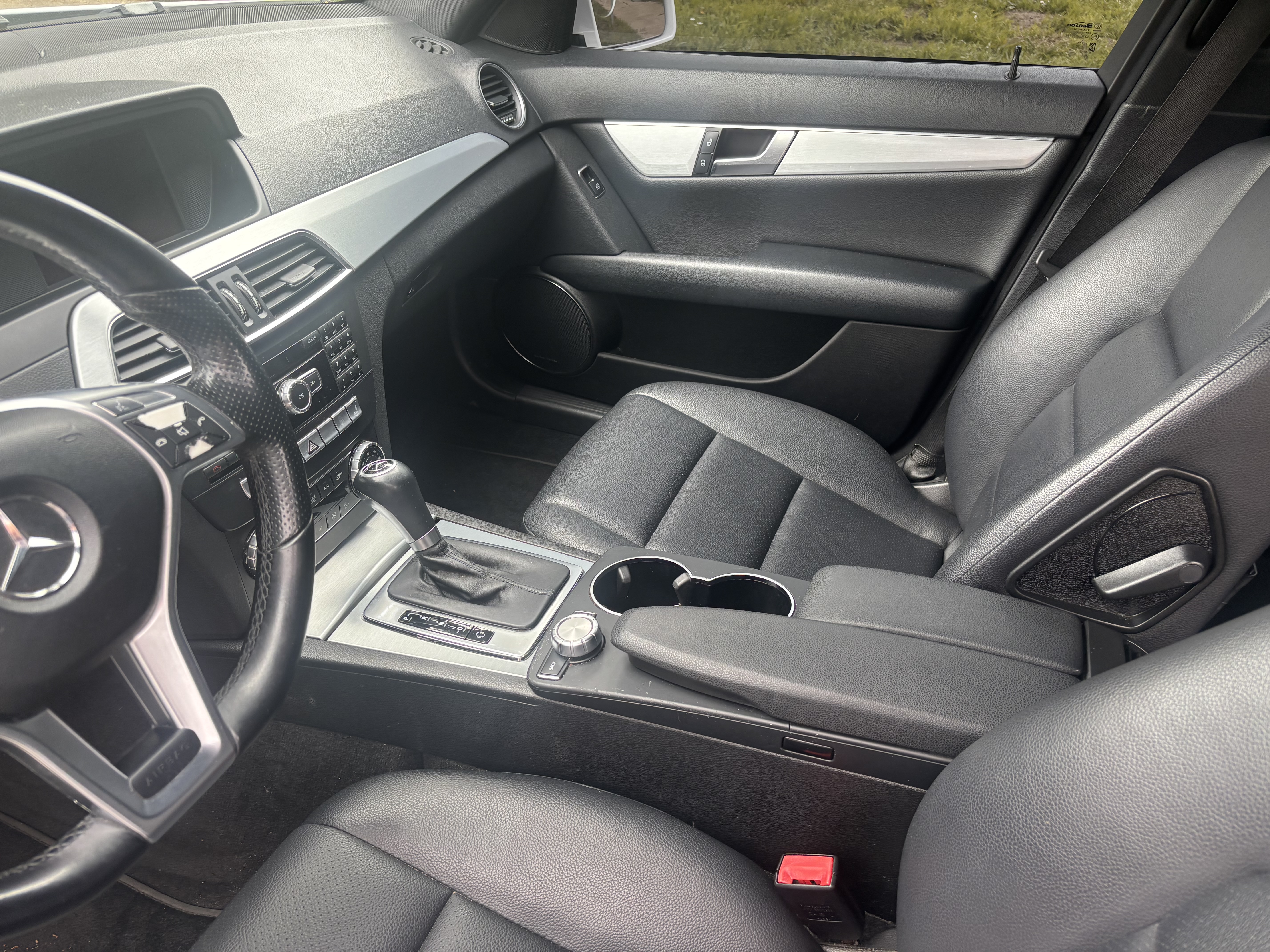 Used 2013 Mercedes-Benz C 250 Sedan image 23
