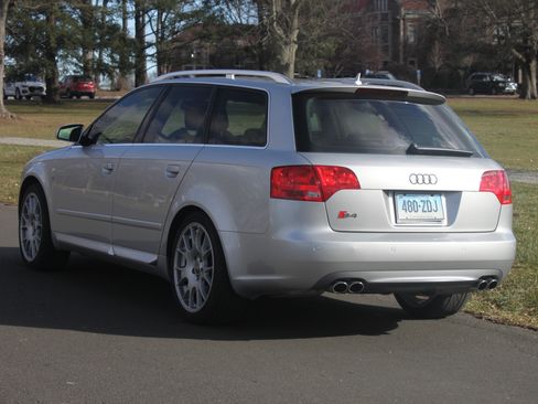 Used 2006 Audi S4 Avant image 9