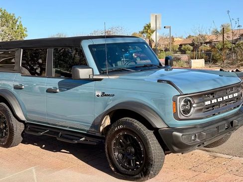 Used 2022 Ford Bronco Big Bend image 9