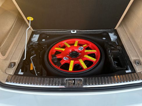 Used 2012 Porsche Cayenne S image 14