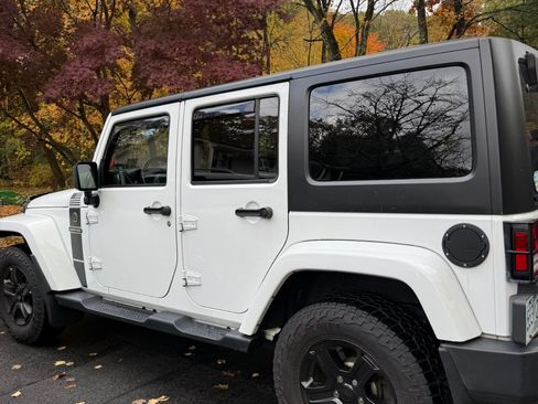 Used 2017 Jeep Wrangler Unlimited Sport image 5