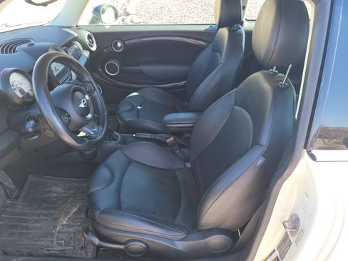 Used 2012 MINI Cooper S image 6