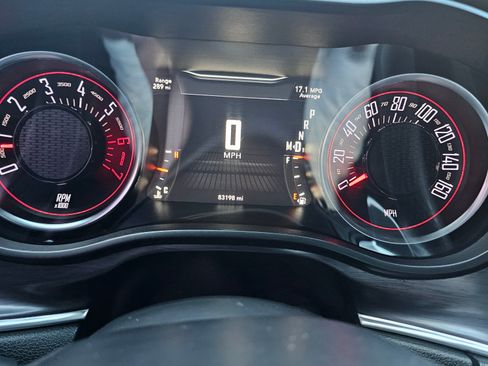 Used 2017 Dodge Challenger R/T image 6