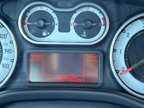 Used 2014 FIAT 500L Easy image 9