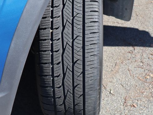 Used 2009 Saturn Vue XE image 23