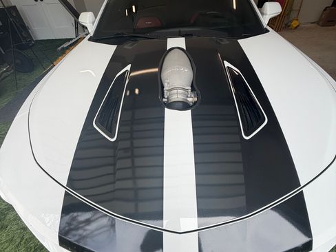 Used 2018 Chevrolet Camaro SS RWD image 2