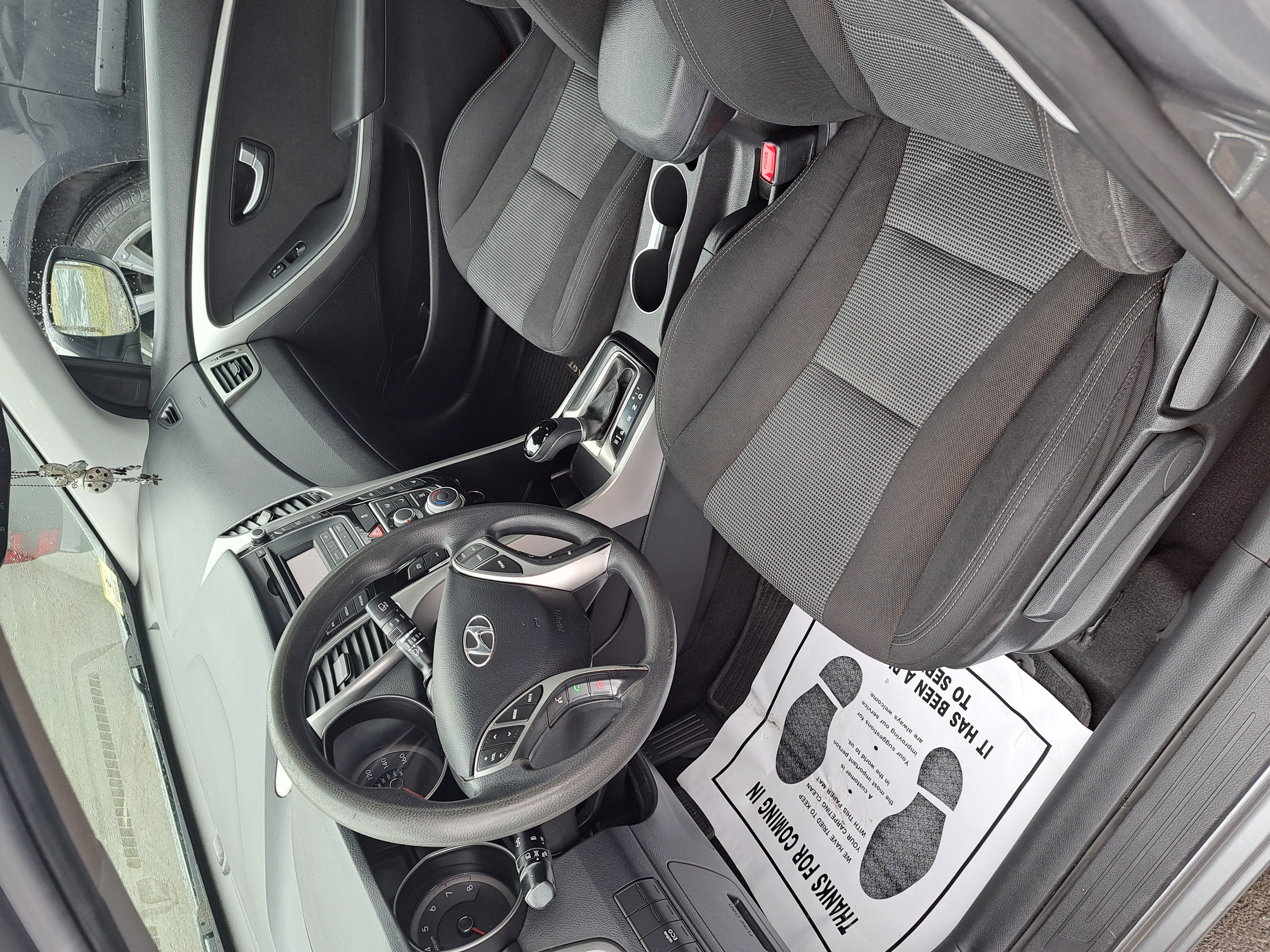 Used 2013 Hyundai Elantra GT FWD image 2