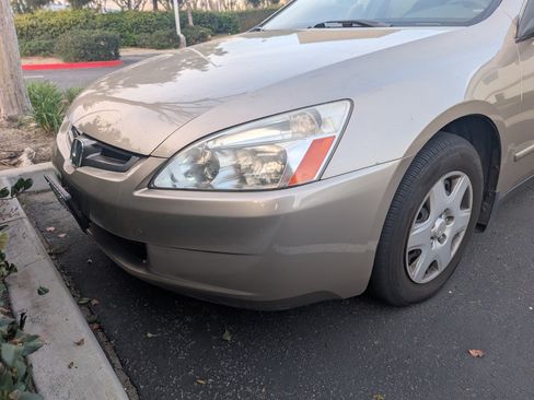 Used 2005 Honda Accord LX image 9