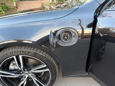 Used 2020 Volvo S90 T8 Inscription image 26