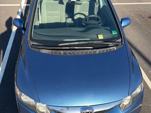 Used 2010 Honda Civic LX image 18