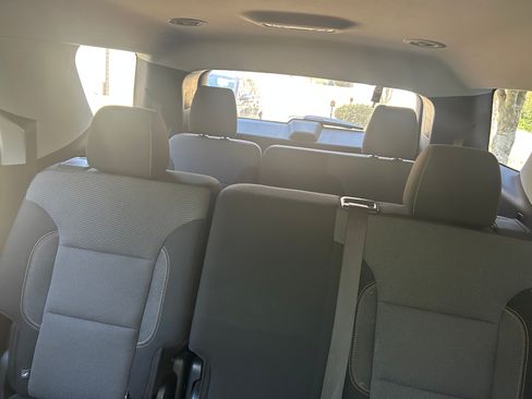 Used 2020 Chevrolet Traverse LS w/ LPO, Blackout Package image 12