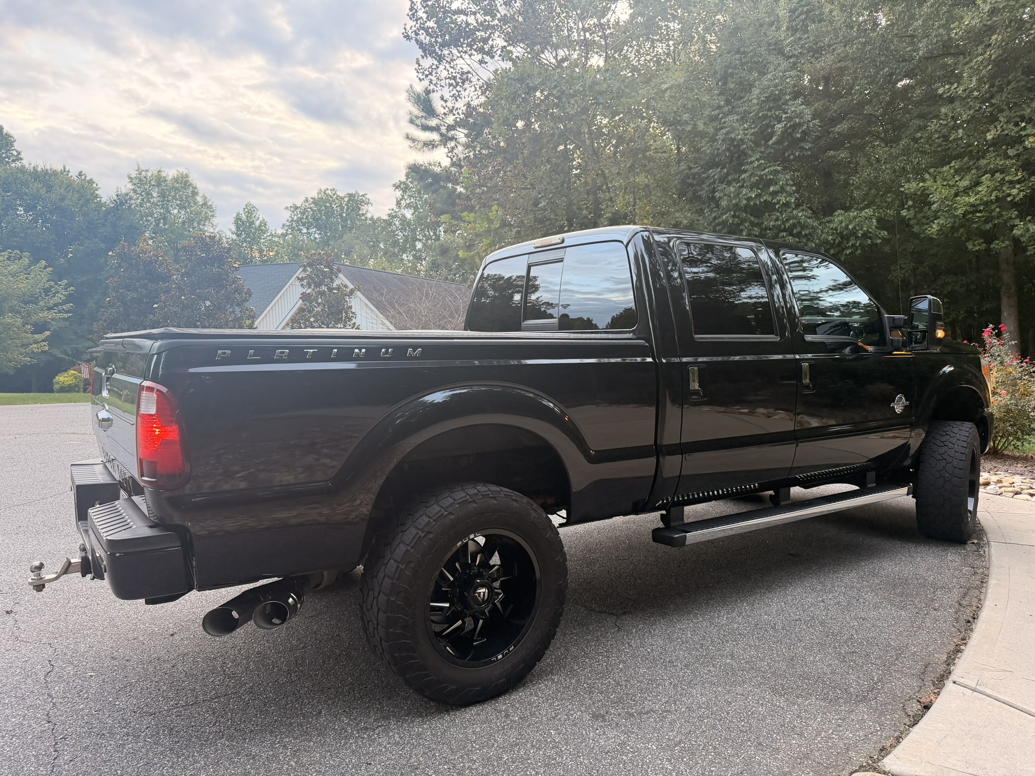 Used 2015 Ford F350 Platinum AWD/4WD image 5