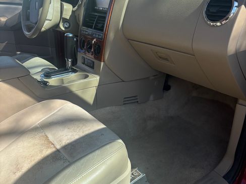 Used 2009 Ford Explorer Eddie Bauer image 11