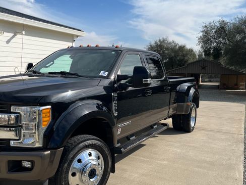 Used 2017 Ford F450 King Ranch w/ Tow Technology Bundle image 4