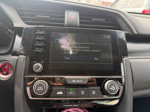 Used 2021 Honda Civic Sport image 4