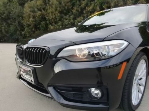 Used 2016 BMW 228i xDrive Coupe image 2