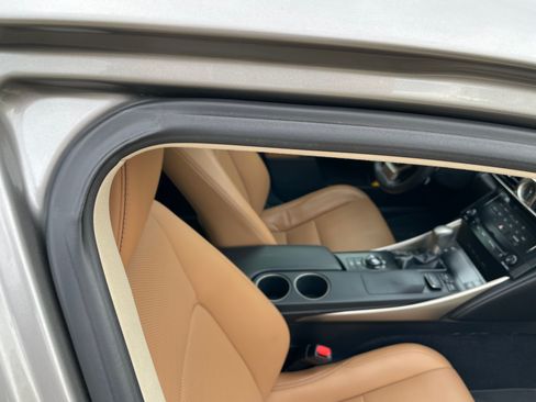 Used 2014 Lexus IS 250 AWD image 17